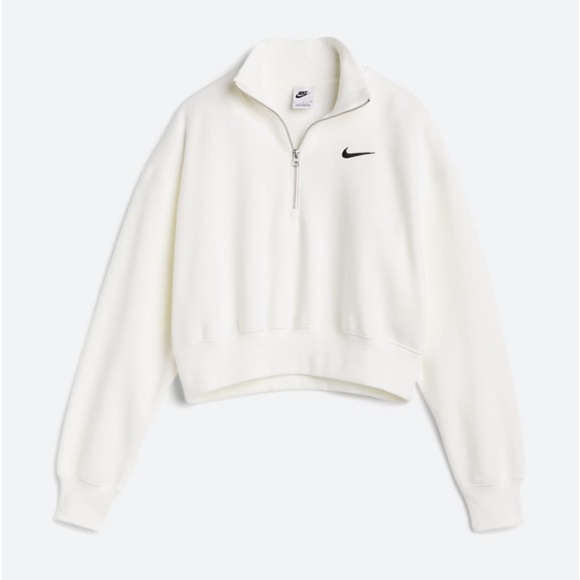 Nike Jackets & Blazers - NIKE
Oversized 1/2 Zip Crop Sweatshirt